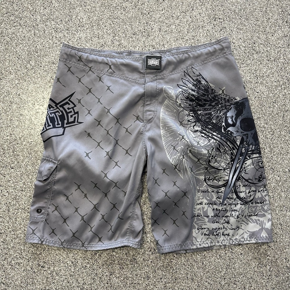 MMA Elite Shorts Mens XL Y2K Fighting Boardshorts Training Skull Graphic 11"